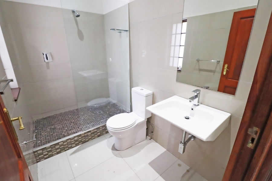 To Let 5 Bedroom Property for Rent in Bryanston Gauteng