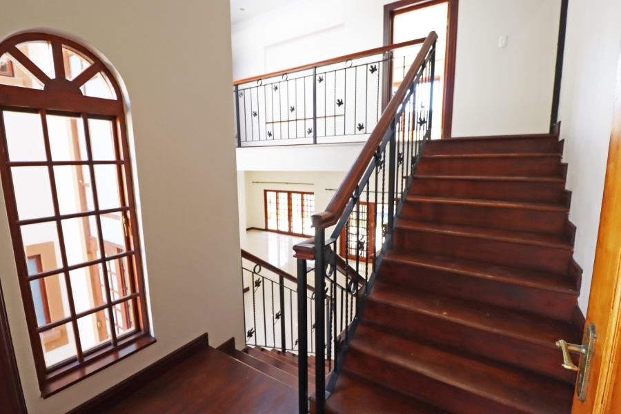 To Let 5 Bedroom Property for Rent in Bryanston Gauteng