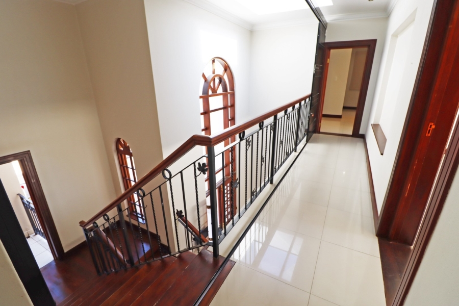 To Let 5 Bedroom Property for Rent in Bryanston Gauteng