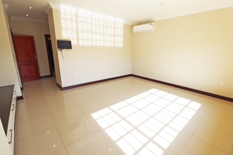To Let 5 Bedroom Property for Rent in Bryanston Gauteng