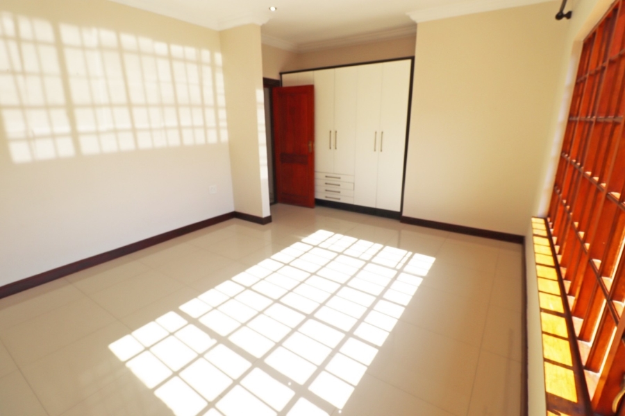 To Let 5 Bedroom Property for Rent in Bryanston Gauteng