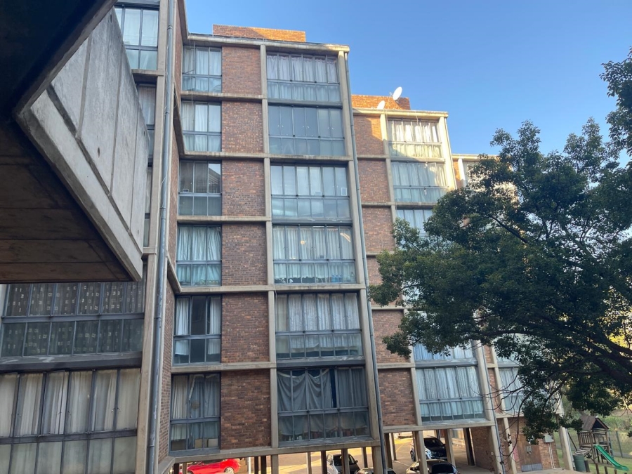 2 Bedroom Property for Sale in Kilner Park Gauteng