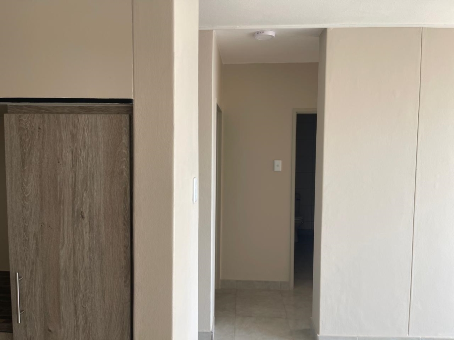 2 Bedroom Property for Sale in Kilner Park Gauteng
