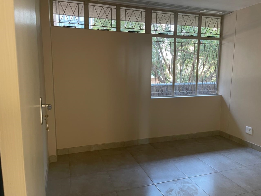 2 Bedroom Property for Sale in Kilner Park Gauteng