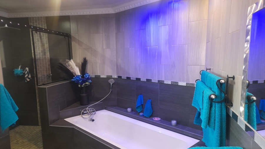 3 Bedroom Property for Sale in Vanderbijlpark CE 3 Gauteng