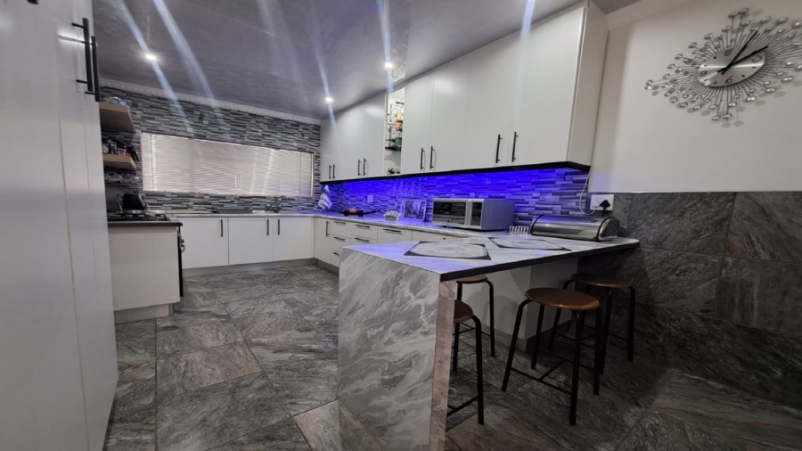 3 Bedroom Property for Sale in Vanderbijlpark CE 3 Gauteng