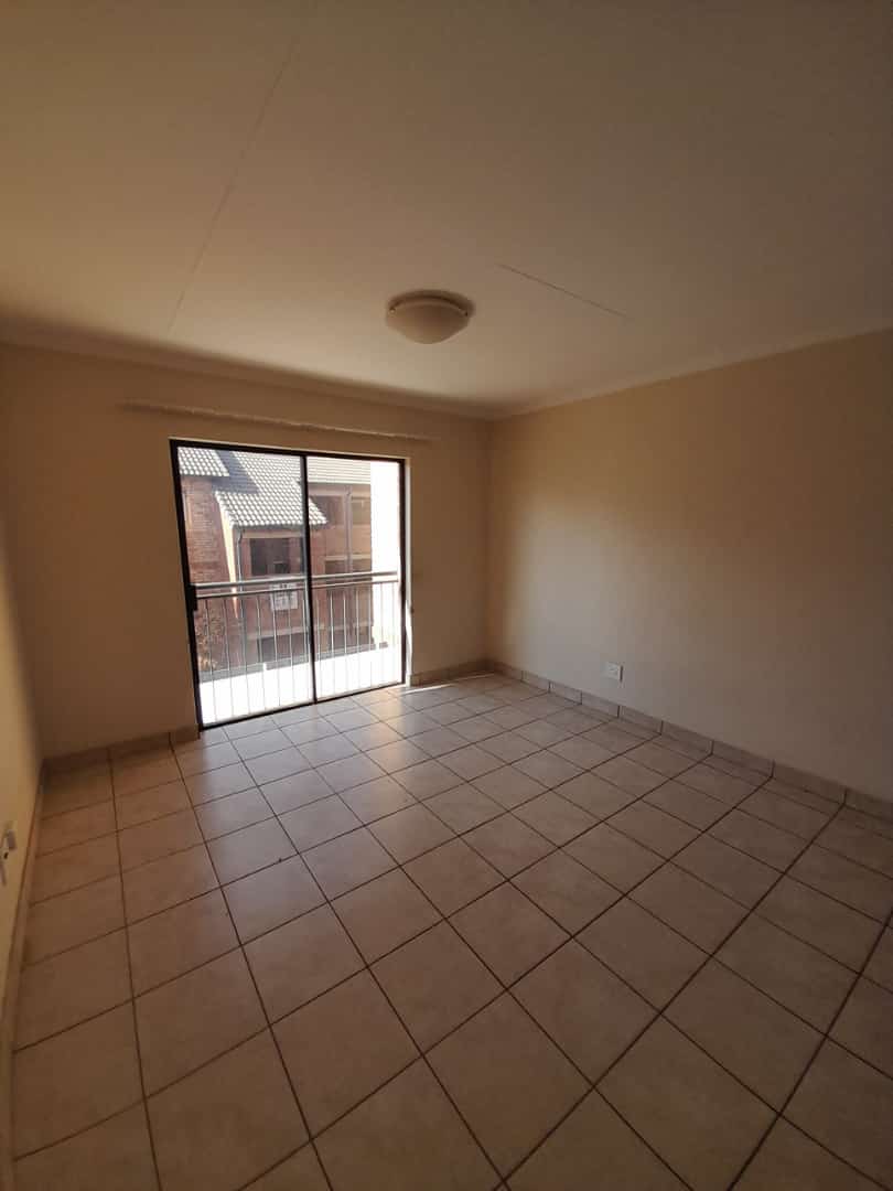 To Let 2 Bedroom Property for Rent in Olympus AH Gauteng