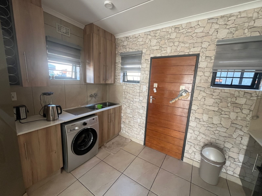 4 Bedroom Property for Sale in Leopard