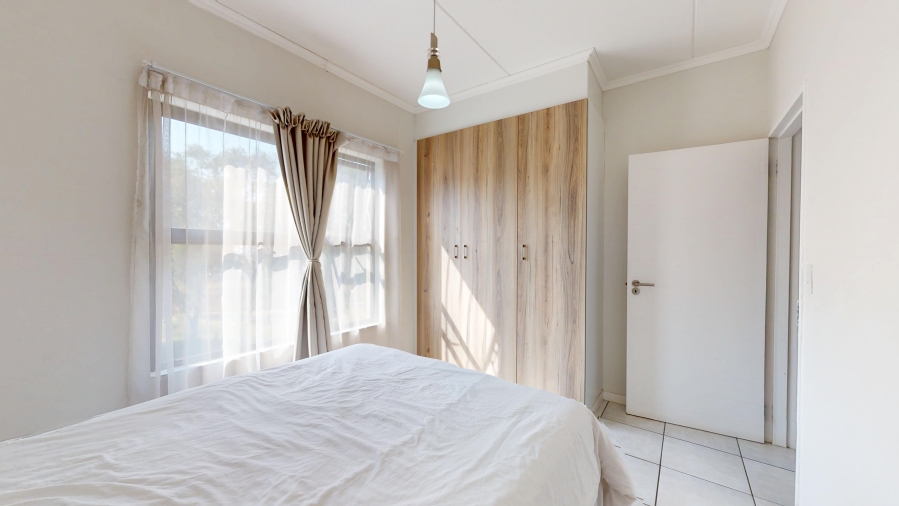 2 Bedroom Property for Sale in Lilianton Gauteng