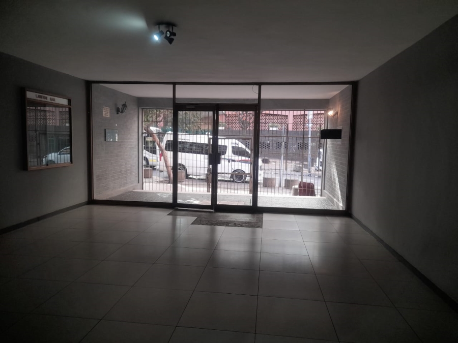 2 Bedroom Property for Sale in Hillbrow Gauteng