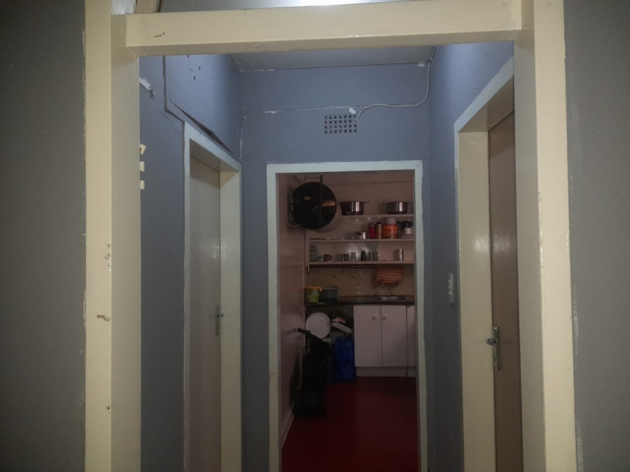 2 Bedroom Property for Sale in Hillbrow Gauteng