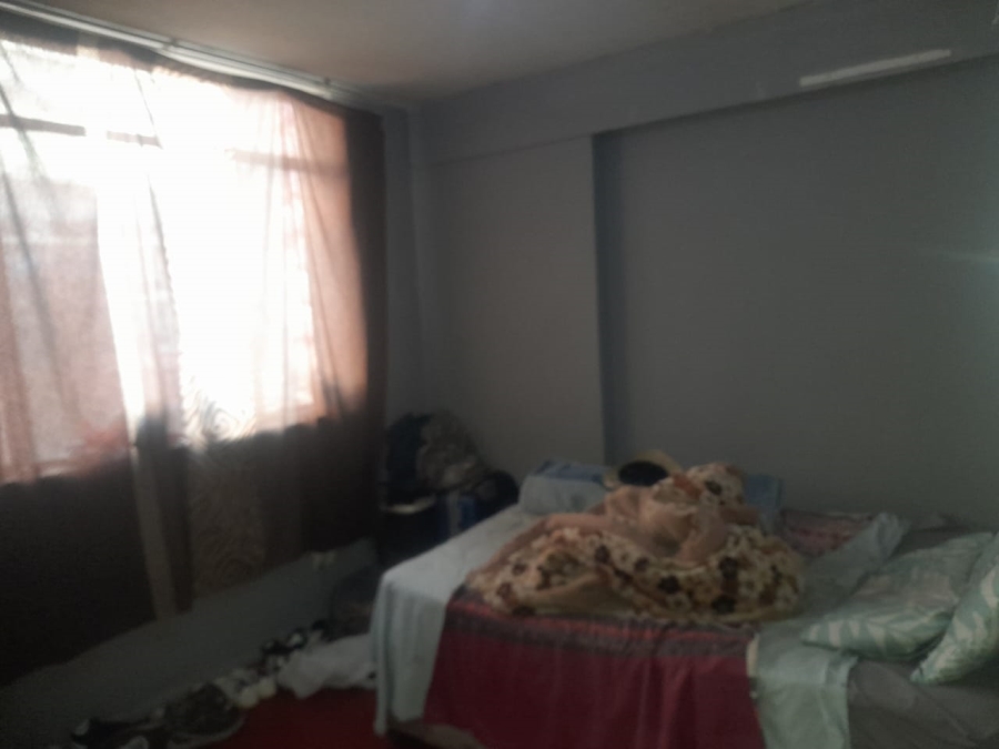 2 Bedroom Property for Sale in Hillbrow Gauteng