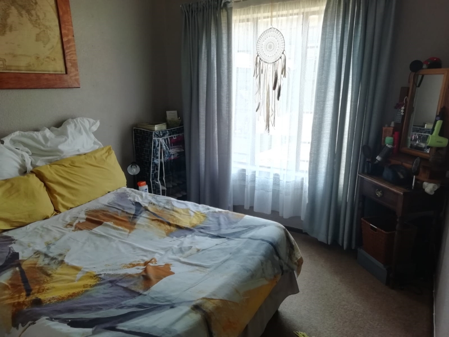 1 Bedroom Property for Sale in Halfway Gardens Gauteng