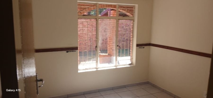 3 Bedroom Property for Sale in Newlands Gauteng