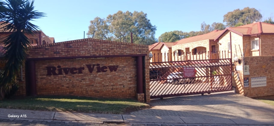 3 Bedroom Property for Sale in Newlands Gauteng
