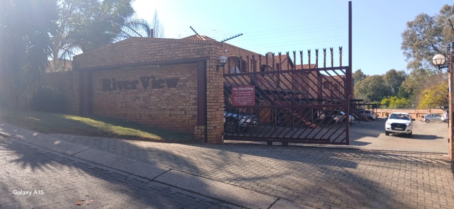 3 Bedroom Property for Sale in Newlands Gauteng