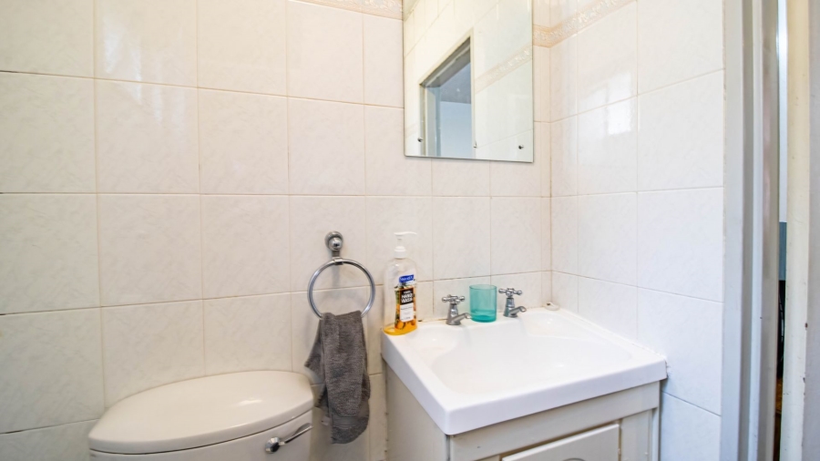 2 Bedroom Property for Sale in Glenanda Gauteng