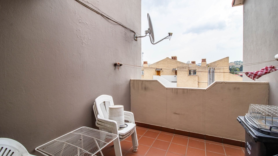 2 Bedroom Property for Sale in Glenanda Gauteng