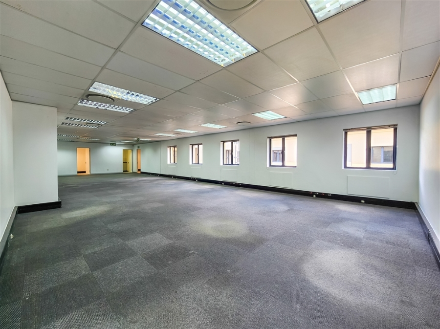 To Let Commercial Property for Rent in Strubensvallei Gauteng