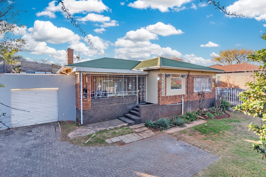 3 Bedroom Property for Sale in Florida Gauteng