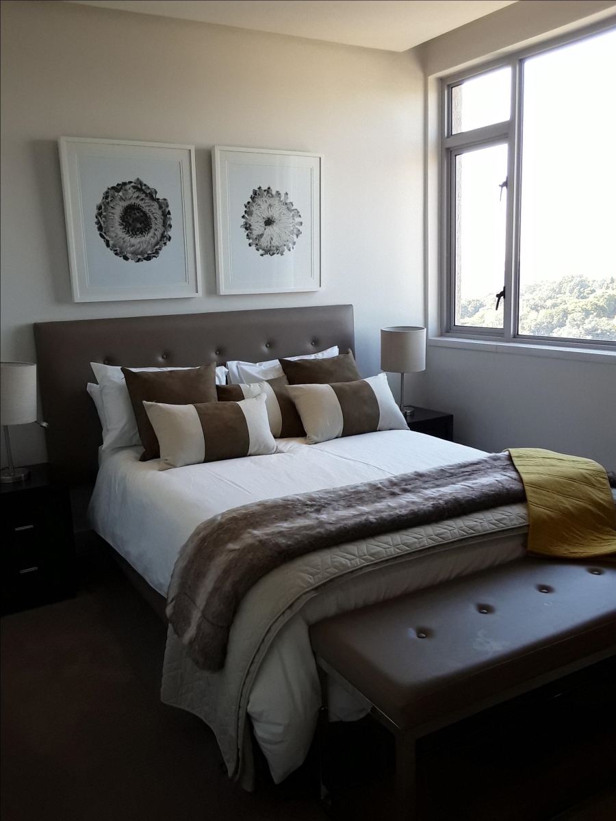 To Let 2 Bedroom Property for Rent in Sandown Gauteng