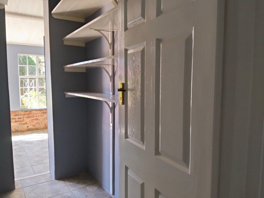 4 Bedroom Property for Sale in Vogelstruisbult Gauteng