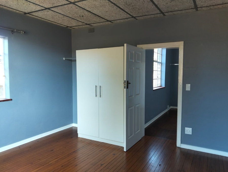 4 Bedroom Property for Sale in Vogelstruisbult Gauteng