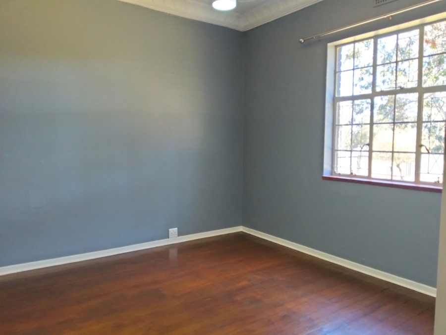 4 Bedroom Property for Sale in Vogelstruisbult Gauteng