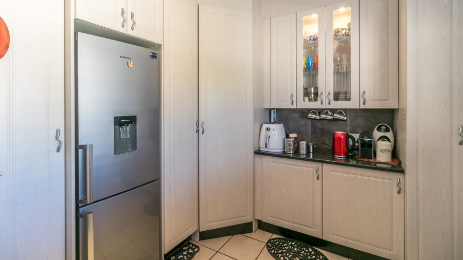 3 Bedroom Property for Sale in Sharonlea Gauteng