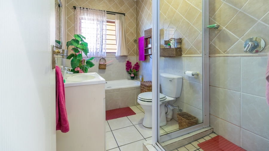 3 Bedroom Property for Sale in Sharonlea Gauteng