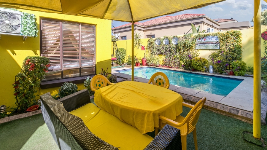 3 Bedroom Property for Sale in Sharonlea Gauteng