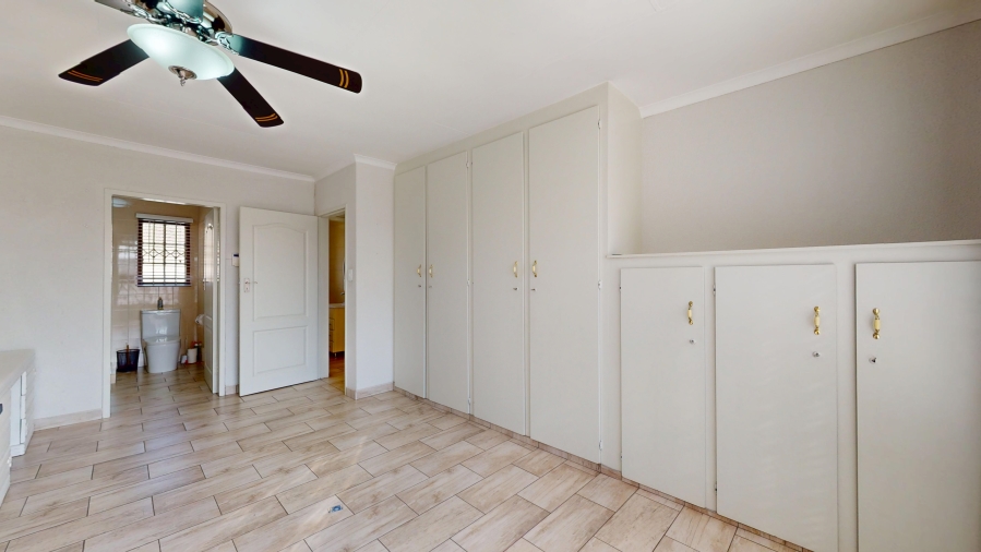 2 Bedroom Property for Sale in Elandshaven Gauteng