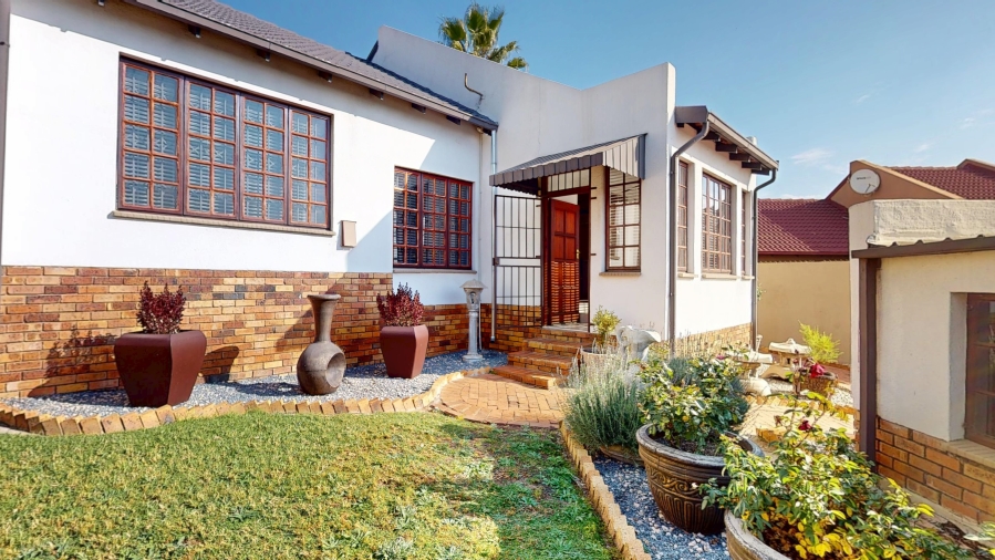 2 Bedroom Property for Sale in Elandshaven Gauteng