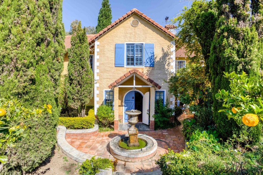 11 Bedroom Property for Sale in Chartwell Gauteng