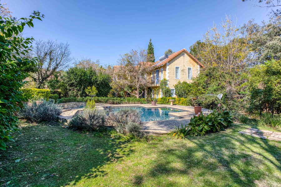 11 Bedroom Property for Sale in Chartwell Gauteng