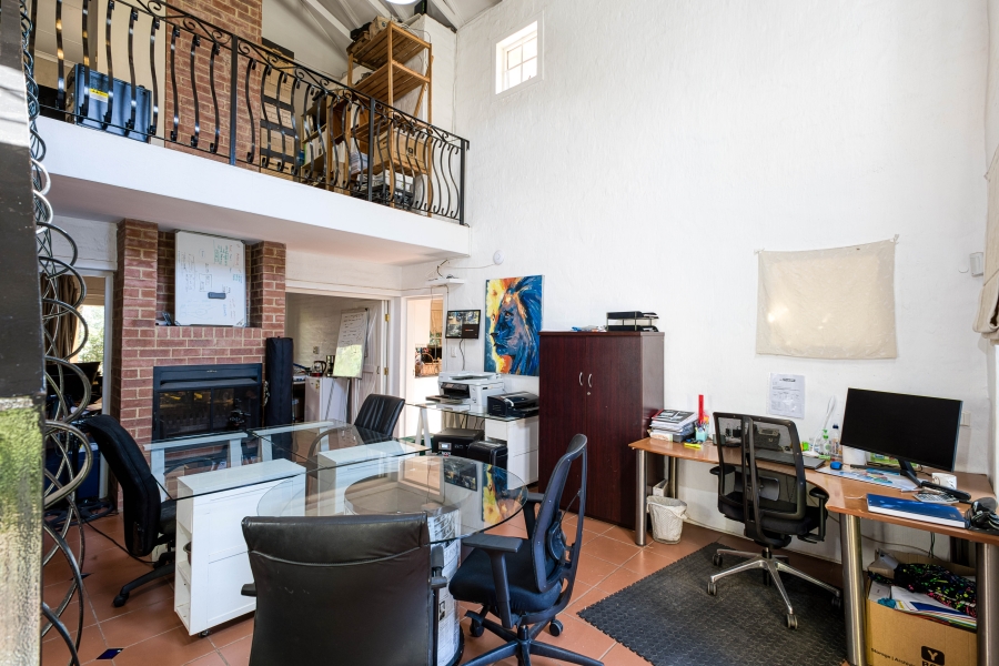 11 Bedroom Property for Sale in Chartwell Gauteng