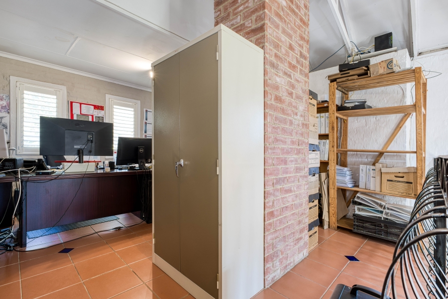 11 Bedroom Property for Sale in Chartwell Gauteng