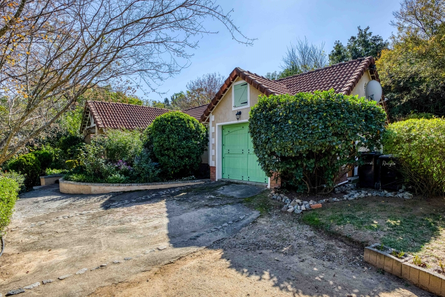 11 Bedroom Property for Sale in Chartwell Gauteng