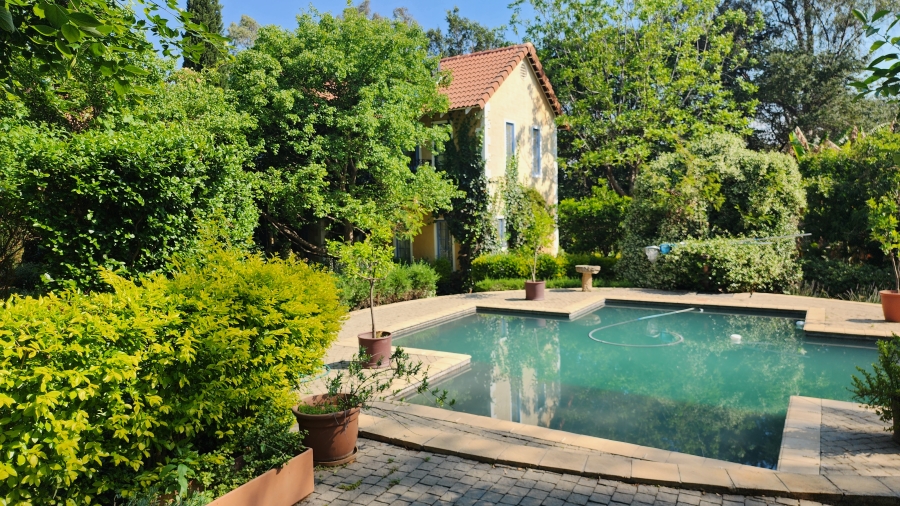 11 Bedroom Property for Sale in Chartwell Gauteng