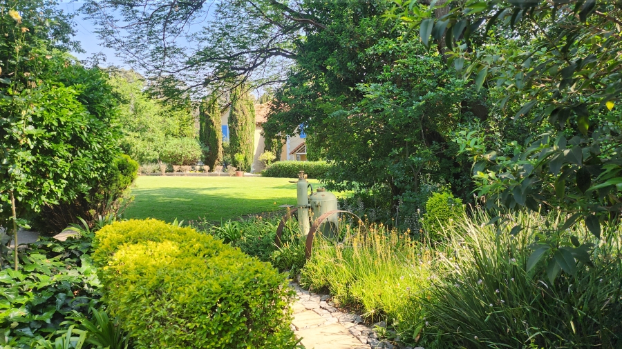 11 Bedroom Property for Sale in Chartwell Gauteng