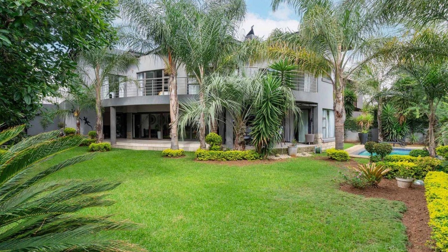 5 Bedroom Property for Sale in Glen Eagle Estate Gauteng