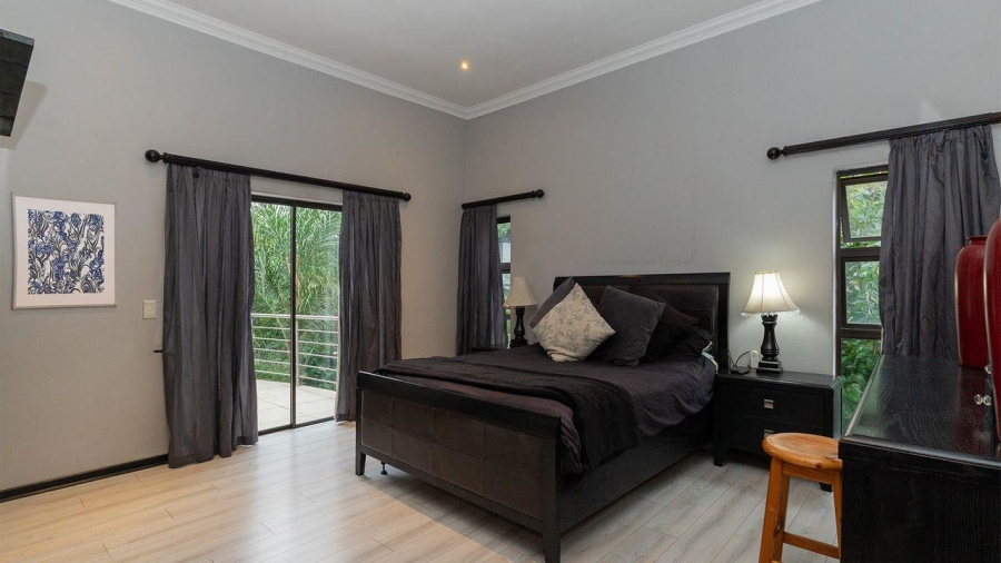 5 Bedroom Property for Sale in Glen Eagle Estate Gauteng
