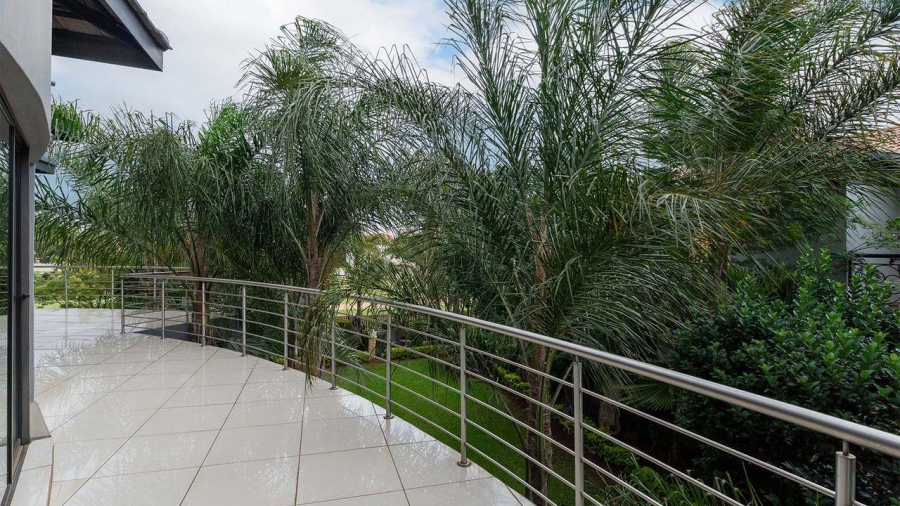 5 Bedroom Property for Sale in Glen Eagle Estate Gauteng