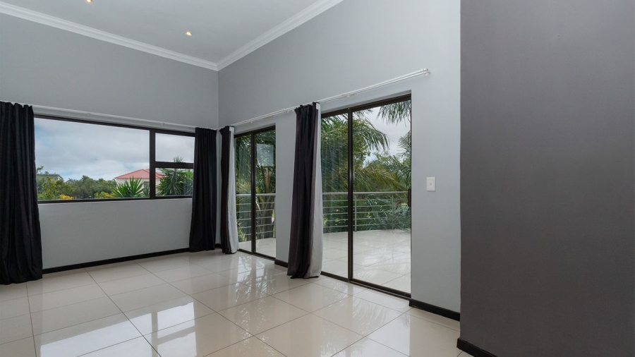 5 Bedroom Property for Sale in Glen Eagle Estate Gauteng