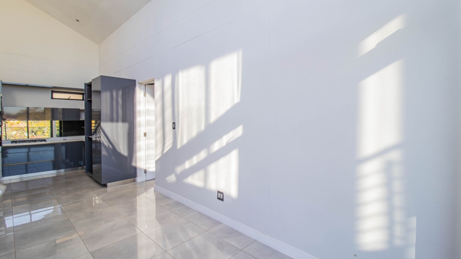 2 Bedroom Property for Sale in Houghton Estate Gauteng