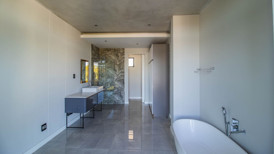 2 Bedroom Property for Sale in Houghton Estate Gauteng