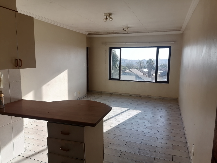To Let 2 Bedroom Property for Rent in Witpoortjie Gauteng
