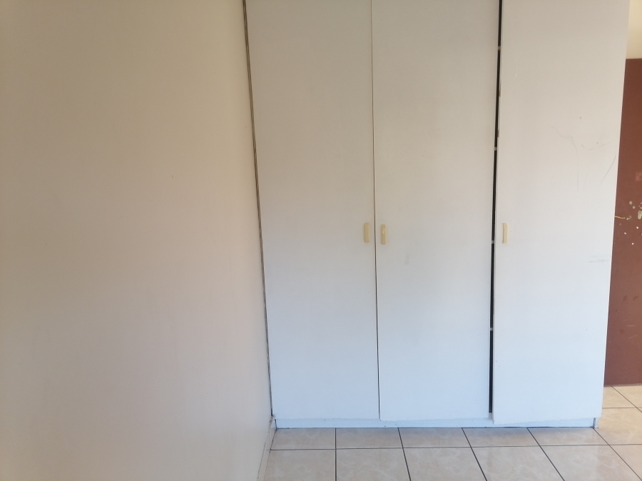 To Let 2 Bedroom Property for Rent in Witpoortjie Gauteng
