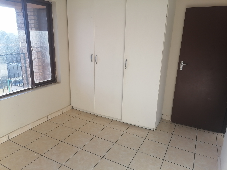 To Let 2 Bedroom Property for Rent in Witpoortjie Gauteng