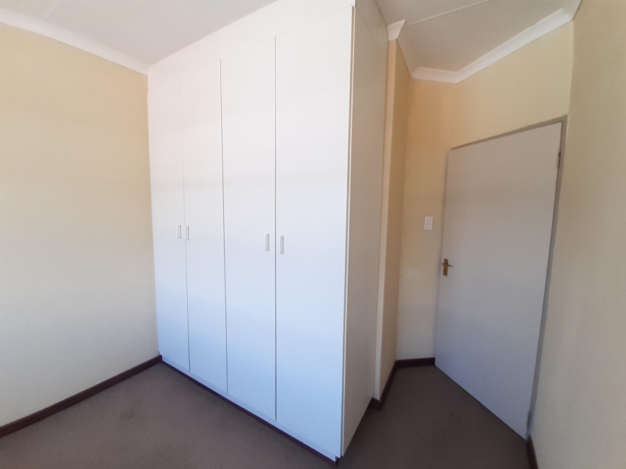 To Let 2 Bedroom Property for Rent in Farrar Park Gauteng